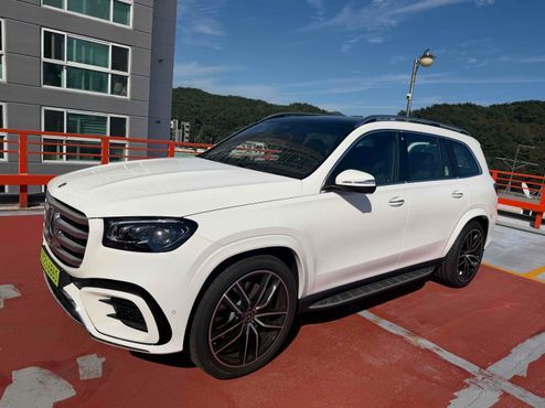 Mercedes-Benz GLS-Class GLS580 4MATIC — пробег 593 км — фото 1 из 4