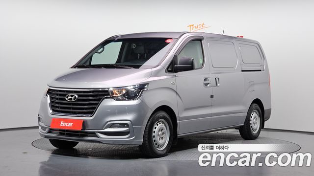 Hyundai Starex Van 3-Seater Style — пробег 533 720 км — фото 1 из 5