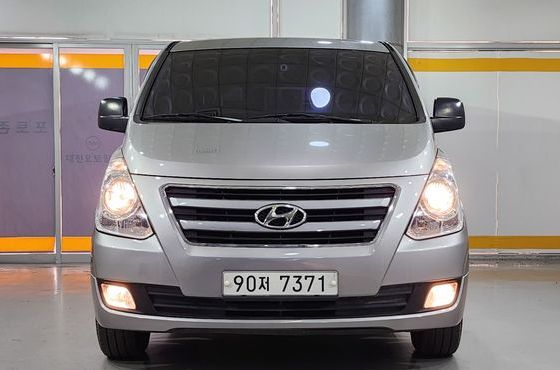 Hyundai Starex Camping Car — пробег 127 209 км — фото 2 из 5
