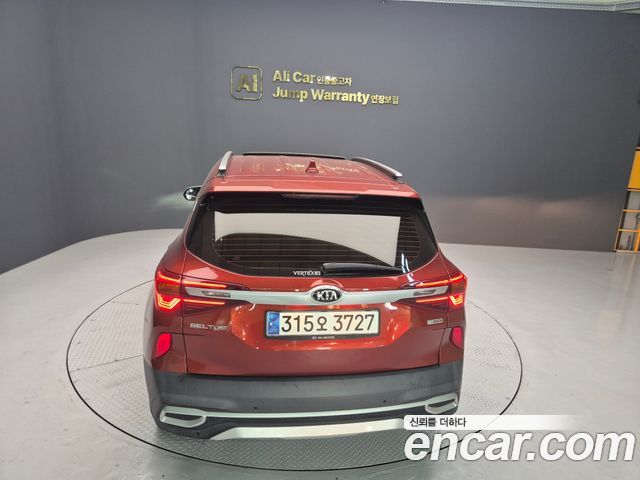 Kia Seltos из Кореи Encar