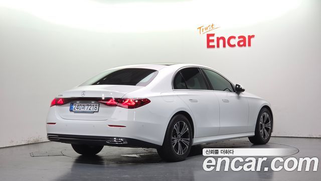 Mercedes-Benz E-Class из Кореи Encar