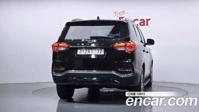 Ssangyong Rexton Diesel 2.2 2WD Majesty — пробег 159 514 км — фото 4 из 5