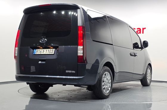 Hyundai Staria Cargo 5-Seater Modern — пробег 125 115 км — фото 2 из 5