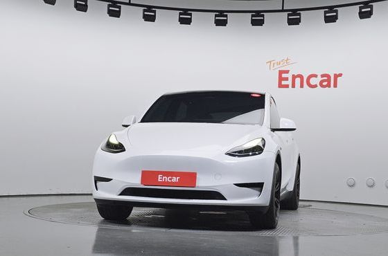 Tesla Model Y RWD — пробег 78 122 км — фото 3 из 5