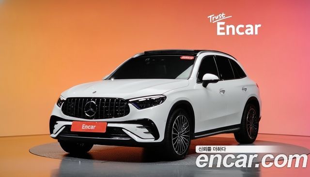 Mercedes-Benz GLC-Class GLC300 4MATIC AMG Line — пробег 25 448 км — фото 1 из 5