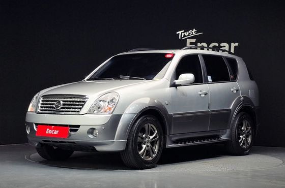 Ssangyong Rexton 2WD RX4 High Deluxe — пробег 128 134 км — фото 1 из 5