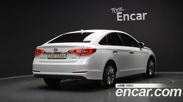 Hyundai Sonata 2.0 Smart — пробег 67 830 км — фото 2 из 5