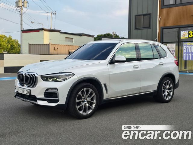 BMW X5 xDrive 30d xLine — пробег 144 000 км — фото 1 из 5