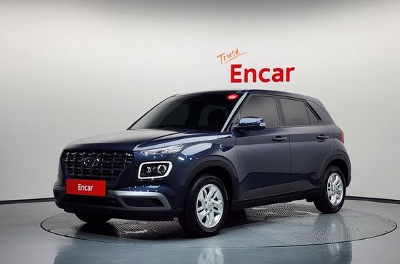 Hyundai Venue 1.6 Smart — пробег 5 801 км — фото 1 из 5