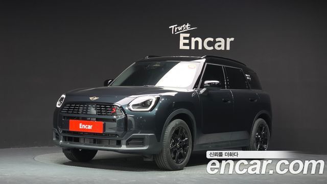 Mini Countryman ALL4 Classic — пробег 47 км — фото 1 из 5