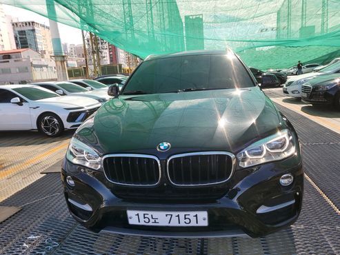 BMW X6 xDrive 30d — пробег 119 000 км — фото 2 из 5