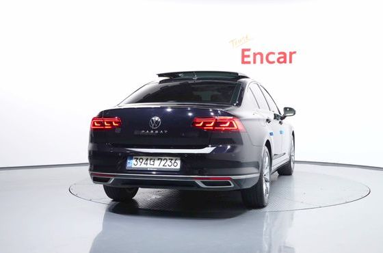 Volkswagen Passat 2.0 TDI Prestige — пробег 74 747 км — фото 4 из 5