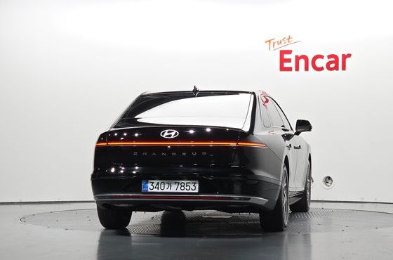 Hyundai Grandeur Exclusive — пробег 15 696 км — фото 4 из 5