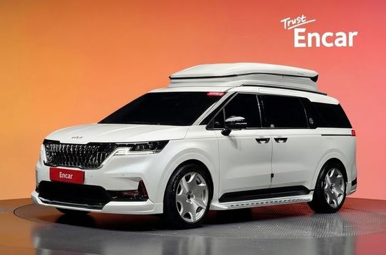 Kia Carnival Gasoline 9-Seater Signature — пробег 43 967 км — фото 1 из 5