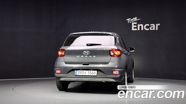 Hyundai Venue из Кореи Encar
