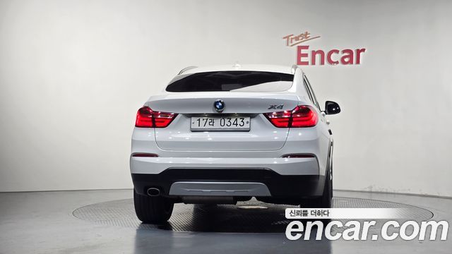 BMW X4 xDrive20d — пробег 121 798 км — фото 4 из 5