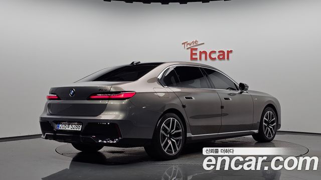 BMW 7-Series из Кореи Encar