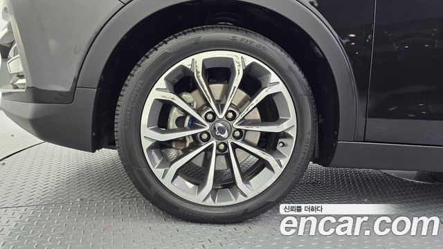 Ssangyong TIBOLI из Кореи Encar