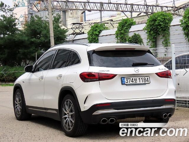 Mercedes-Benz GLA-Class GLA45 AMG 4MATIC+ — пробег 252 835 км — фото 3 из 5