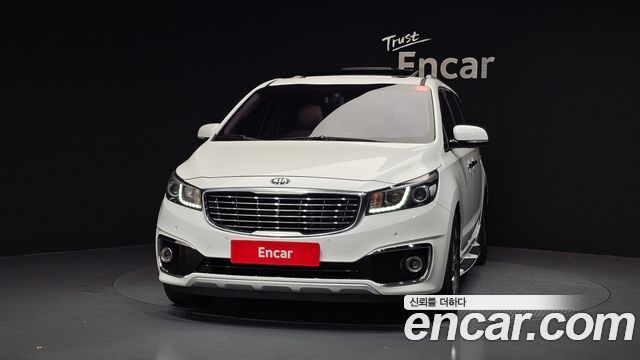 Kia Carnival 9-seater Noblesse — пробег 183 884 км — фото 3 из 5