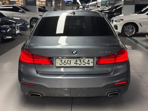 BMW 5-Series 530i M Sport Package Plus — пробег 219 624 км — фото 3 из 5