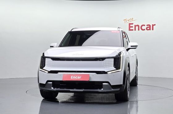 Kia EV9 Long Range 4WD Earth — пробег 44 062 км — фото 3 из 5