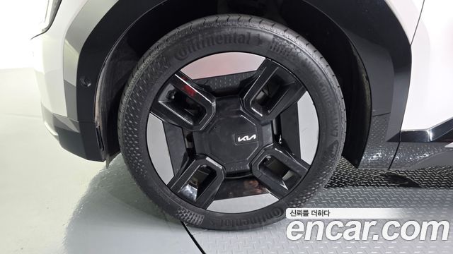 Kia EV9 из Кореи Encar