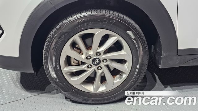 Hyundai Tucson Diesel 1.7 2WD Modern — пробег 128 988 км — фото 5 из 5