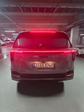 Kia Carnival Diesel 7-Seater Gravity — пробег 17 300 км — фото 1 из 5