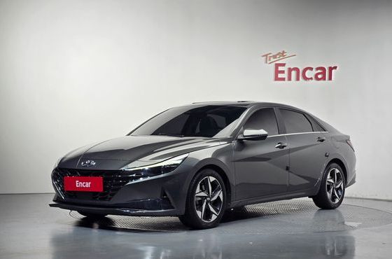 Hyundai AVANTE Inspiration — пробег 74 745 км — фото 1 из 5