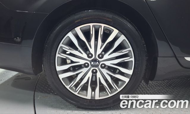 Kia K7 из Кореи Encar