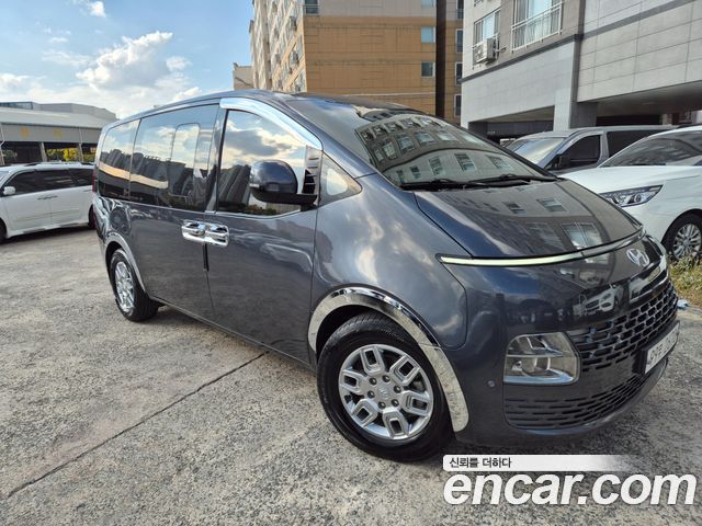 Hyundai Staria Cargo 5-Seater Modern — пробег 128 485 км — фото 2 из 5
