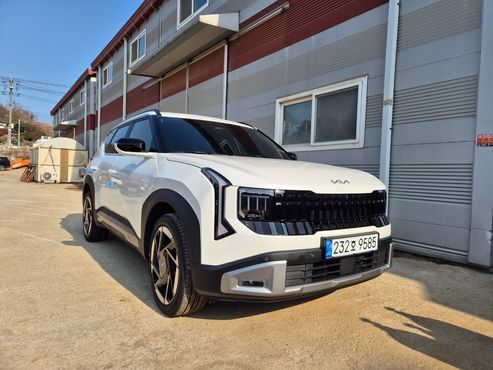 Kia Seltos HEV 1.6 2WD Signature — пробег 2 045 км — фото 1 из 5