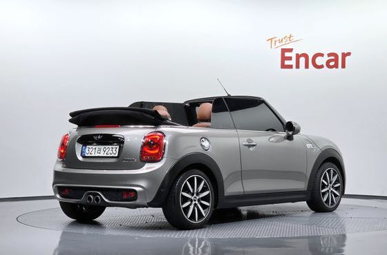 Mini Cooper Convertible Standard 3rd — пробег 52 896 км — фото 2 из 5
