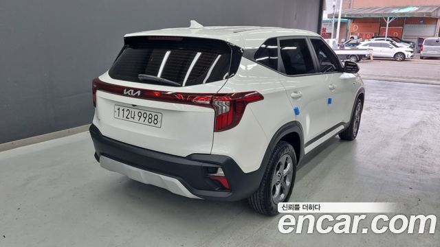 Kia Seltos из Кореи Encar