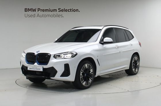 BMW iX3 M Sports — пробег 87 217 км — фото 1 из 5