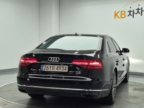 Audi A8 60 TFSI Quattro LWB D4 — пробег 172 122 км — фото 3 из 5