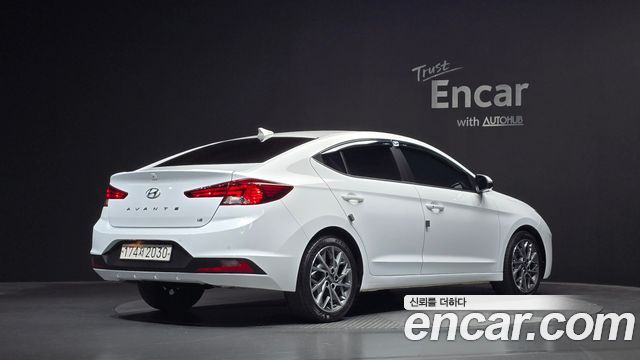 Hyundai AVANTE из Кореи Encar