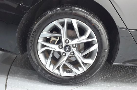 Hyundai Sonata 2.0 Premium Plus — пробег 79 336 км — фото 5 из 5