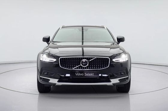 Volvo V90 B5 Ultimate AWD — пробег 4 038 км — фото 2 из 5