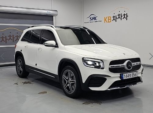Mercedes-Benz GLB-Class GLB250 4MATIC — пробег 10 379 км — фото 4 из 5