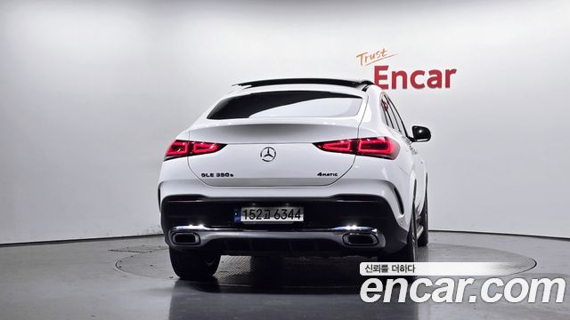 Mercedes-Benz GLE-Class GLE350e 4MATIC Coupe — пробег 102 071 км — фото 4 из 5