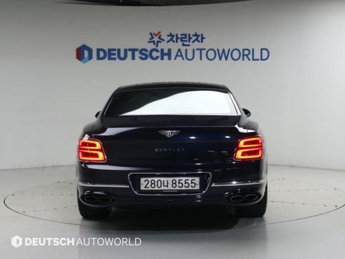 Bentley Flying Spur 4.0 — пробег 32 555 км — фото 4 из 5