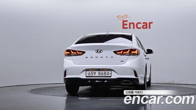 Hyundai Sonata 2.0 Smart — пробег 117 781 км — фото 4 из 5