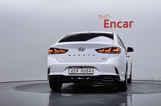 Hyundai Sonata 2.0 Smart — пробег 117 781 км — фото 4 из 5
