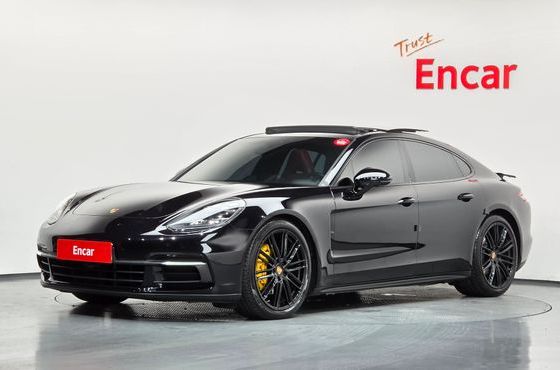 Porsche Panamera 3.0 AWD — пробег 53 032 км — фото 1 из 5