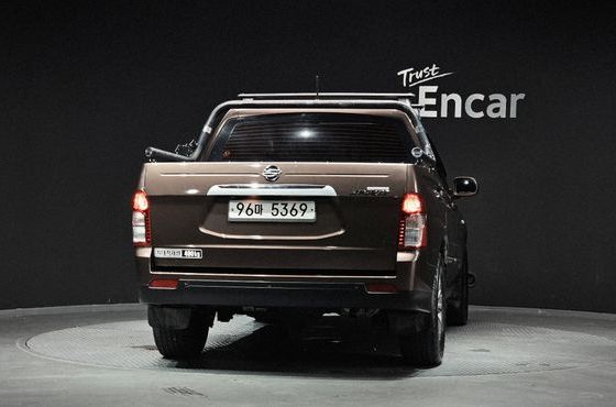 Ssangyong KORANDO CX7 4WD VISION — пробег 303 970 км — фото 4 из 5
