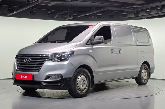 Hyundai Starex Van 3-Seater Style — пробег 216 686 км — фото 1 из 5
