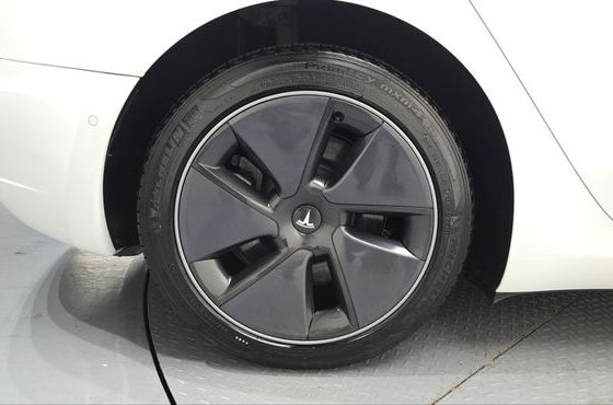 Tesla Model 3 Long Range AWD — пробег 25 571 км — фото 5 из 5