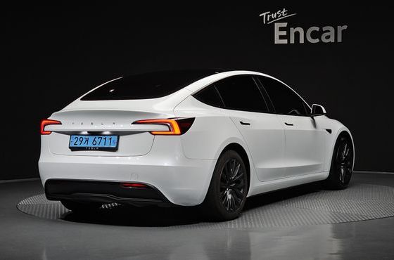 Tesla Model 3 RWD — пробег 44 566 км — фото 2 из 5
